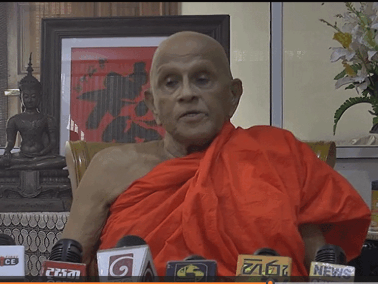 (VIDEO):වෘත්තීය සමිති 72ක් වැඩ වරද්දී මුරුත්තෙට්ටුවේ හිමි වෙන වංගුවක් ගැහුවාද?
