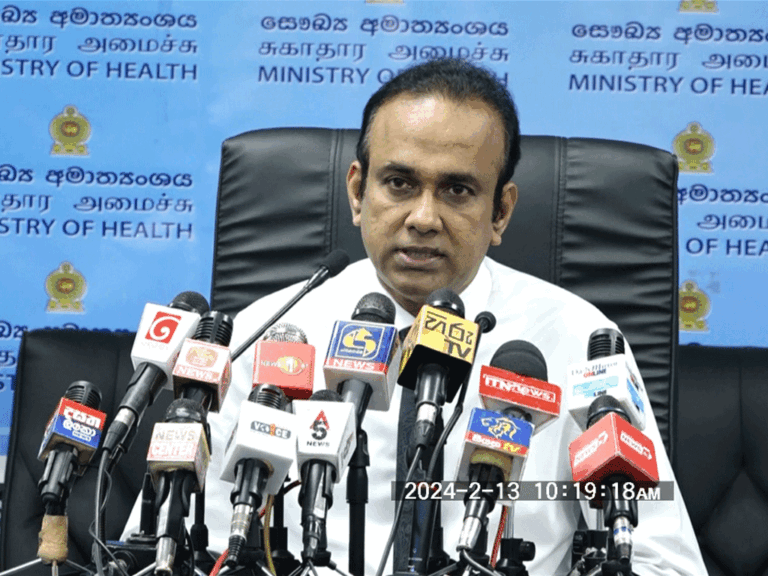 (VIDEO):කරන්න පුළුවන් දේ කියල තියෙන්නේ.තදුරටත් ජනතාව පීඩාවට පත්කරන්න එපා – වර්ජනය ගැන ඇමති කට අරියි!