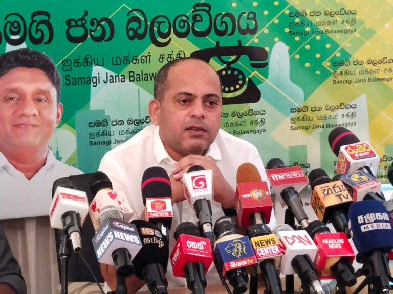 ජනපති රනිල් ජනතාව අතරට යන්න බයයි – මරික්කාර්