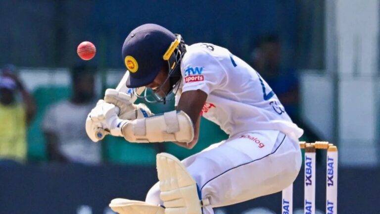 චාමිකට පළමු එක්දින තරගයේ ඉරණමට සමාන ඉරණමක් පළමු ටෙස්ට් තරගයේදිත්