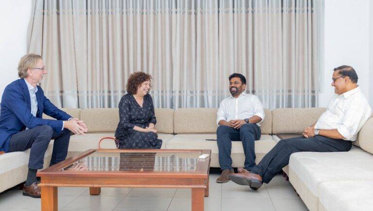 ජාතික ජන බලවේගයේ නායක අනුර හමු වූ යුරෝපා සංගමයේ තානාපති කාමෙන් මොරෙනෝ!