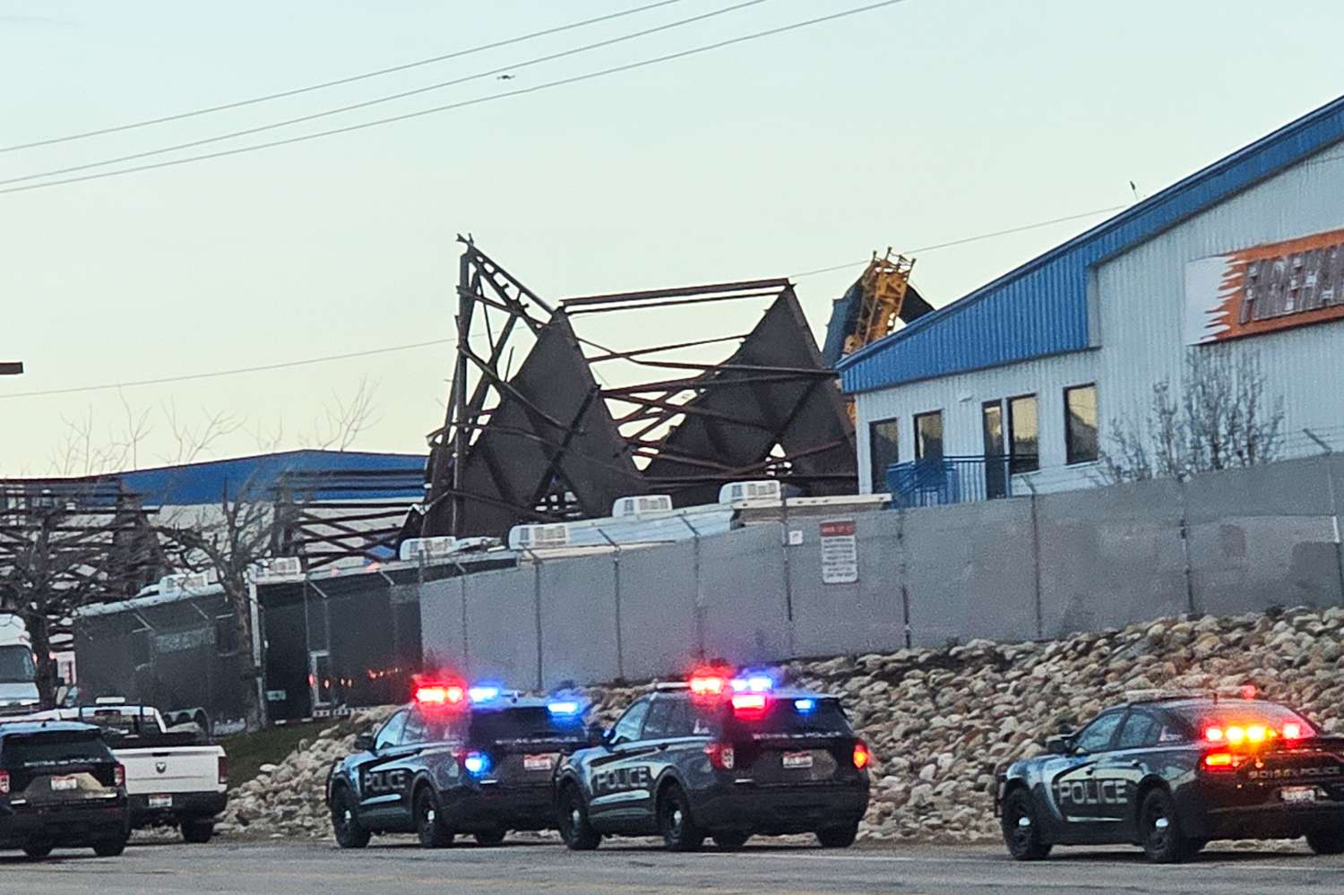 Boise Airport LNW Sinhala   Boise Airport Building Collapse 013124 2 Ed0903296471480784a93f7fc851e8d6 