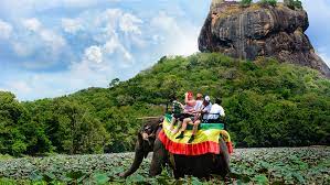 විදෙස් සංචාරකයින් පැමිණීමේ කැපී පෙනෙන වෙනසක්!