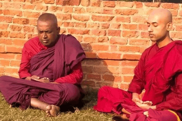 පොහොට්ටු මන්ත්‍රී ගුණතිලක රාජපක්ෂ පැවිදි වෙයි