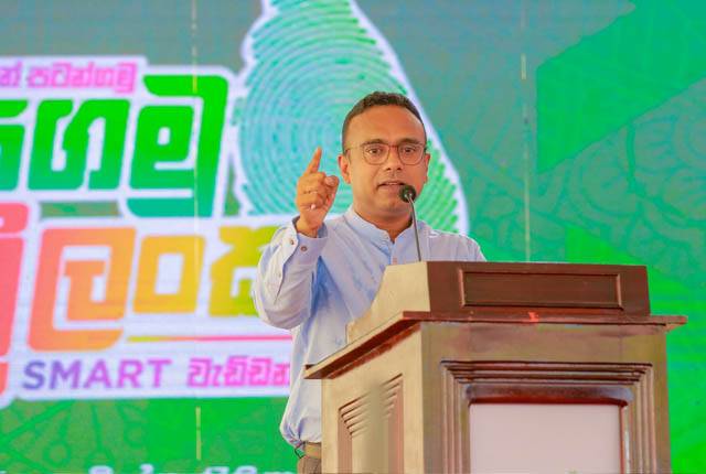 කෑගල්ල නගරයට යන “ජයගමු ශ්‍රි ලංකා” ජනතා ජංගම සේවය!