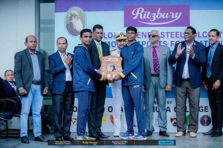 ඕලක්ට් විද්‍යාල සහය දිවීමේ සූරතා මාතර රාහුලට සහ පන්නිපිටිය ධර්මපාලයට