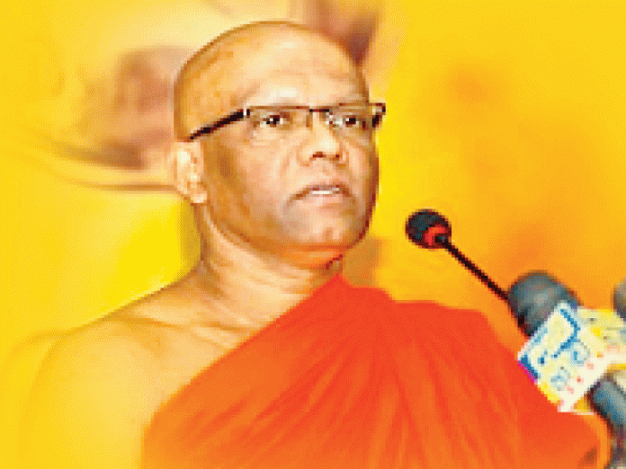 චන්ද්‍රිකාලා, මෛත්‍රීලා, සජිත්ලා එකතු වෙලා, එකට එකතු වී කුමන්ත්‍රණයක් හදනවා – වකමුල්ලේ උදිත හිමි