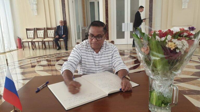 මොස්කව් ත්‍රස්ත ප්‍රහාරයේ වින්දිතයන්ට NPP ශෝකය!