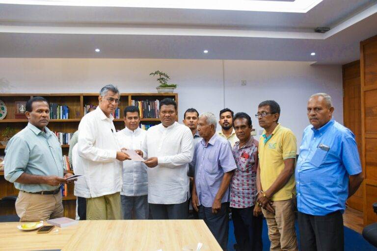 දේශය වෙනුවෙන් එක්වන පියවරක්’ සාධනීය වැඩපිළිවෙළක් – ශ්‍රී ලංකා මහජන පක්ෂයෙන් ප්‍රසාදය