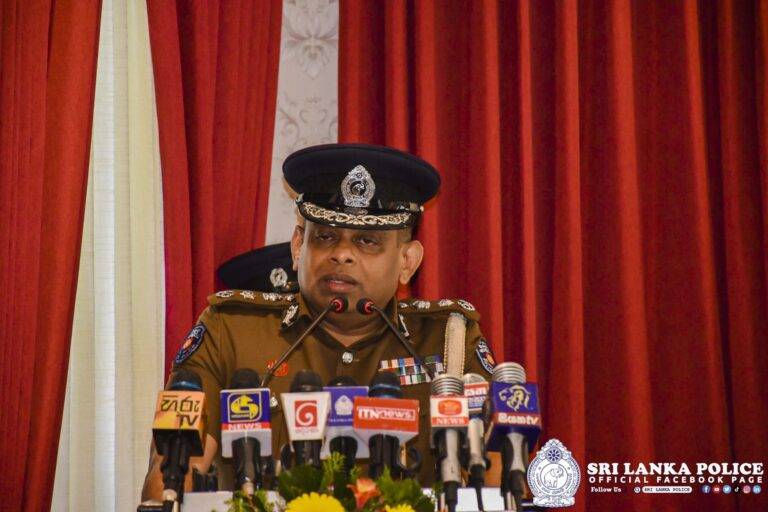 (VIDEO):පොලිස්පති පිටකොටුවට! කොහොමද දැන් මේ පැත්තේ මත් ද්‍රව්‍ය? හොඳයි සර් ……!