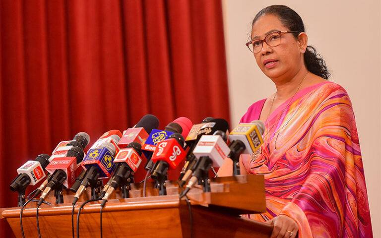 බහුකාර්ය සංවර්ධන නිලධාරීන් 4,500ක් වනජීවි අමාත්‍යාංශයට!