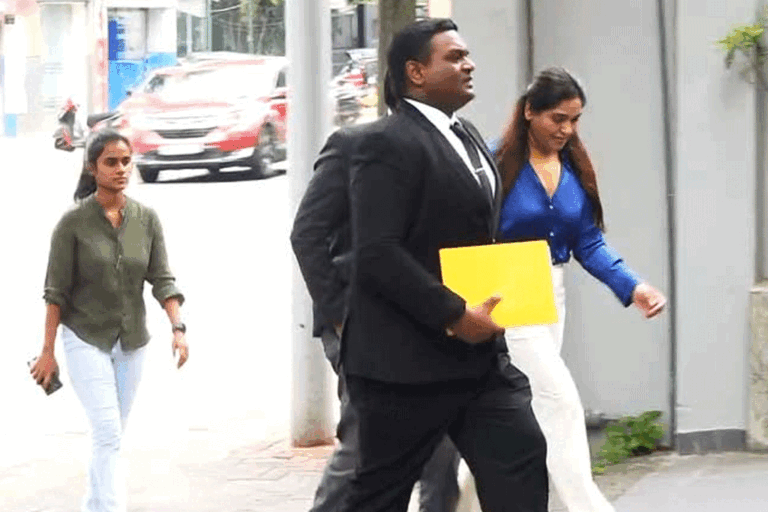 කෙහෙළියගේ දියණියගෙන් මානව හිමිකම් කොමිසමට පැමිණිල්ලක්