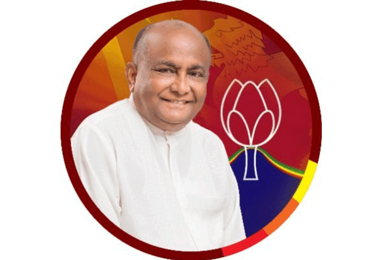කථානායක මහින්ද යාපා විශ්වාසභංගයෙන් ජයගනී !