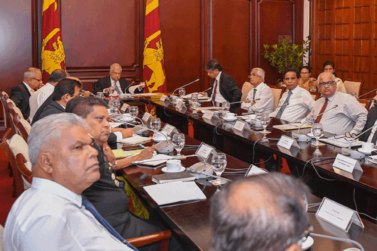 කෘෂිකර්ම නවීකරණය සඳහා රාජ්‍ය හා පෞද්ගලික අංශ ඒකාබද්ධ කරමින් ජාතික වැඩසටහනක් සැකසීමට ජනපතිගෙන් උපදෙස්