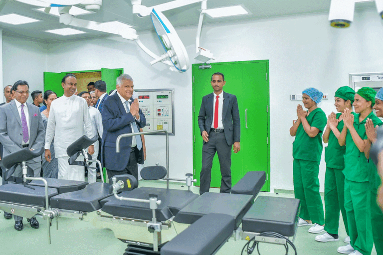 දකුණු ආසියාවේ විශාලතම මාතෘ රෝහල ජනපති අතින් ජනතා අයිතියට