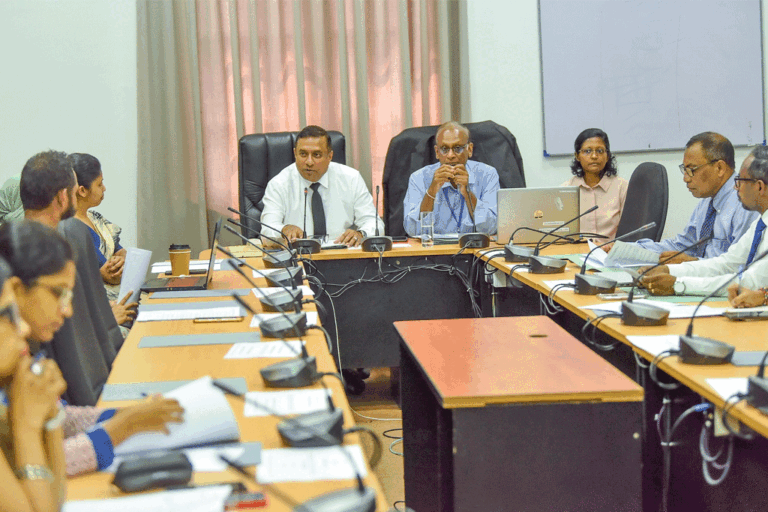 “සත්‍ය, සමගිය සහ සංහිඳියාව සඳහා වන කොමිෂන් සභා පනත” (CTUR) පිළිබඳ තවත් විශේෂ සංවාද සභා දෙකක්