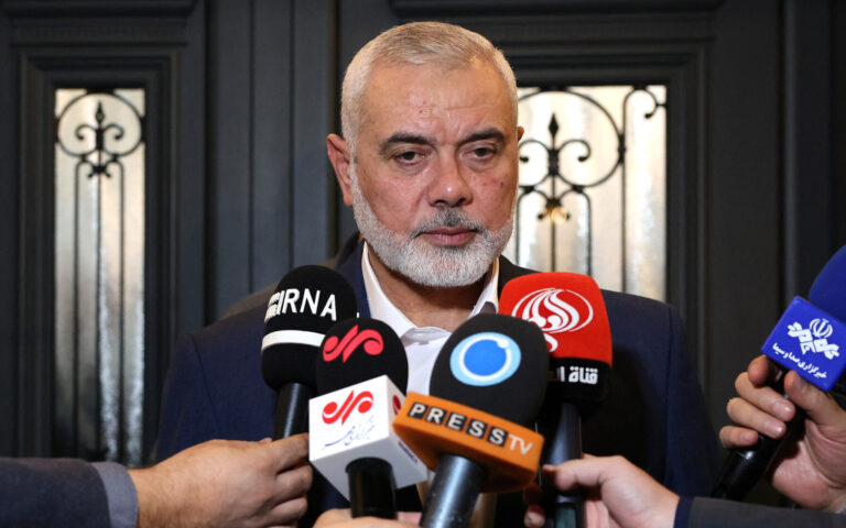 Ismail Haniyeh ඉරානයට!