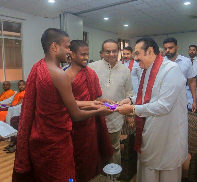 “ජන හද විල, පිපි සියපත මහින්ද” කෘතිය එළිදැක්වීම අද!