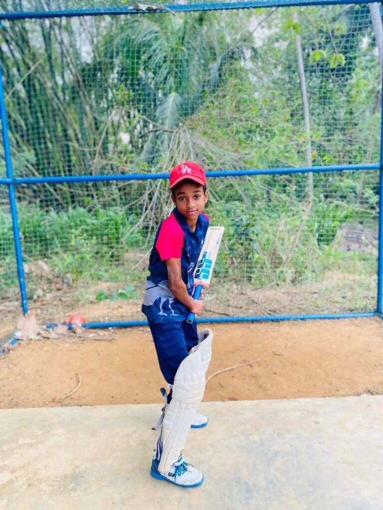බට්ටි වටකර ගත් ඇත්තෙහි ඇත්තේ සතුටම පමණක් නොවේය…..