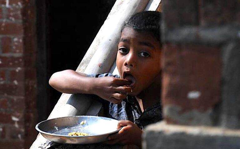 ලෝක බැංකුව මෙරට දරිද්‍රතාවය ගැන කියන කතාව!