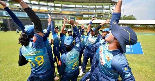 සියයට හතළිහක වැසි අවදානමක් ද සමඟ ශ්‍රී ලංකා ක්‍රීඩිකාවන් අද තීරණාත්මක තරගයක