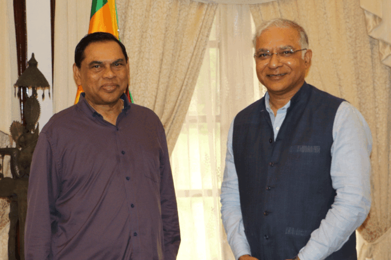 බැසිල් සහ ඉන්දියානු මහ කොමසාරිස් අතර හමුවක් !