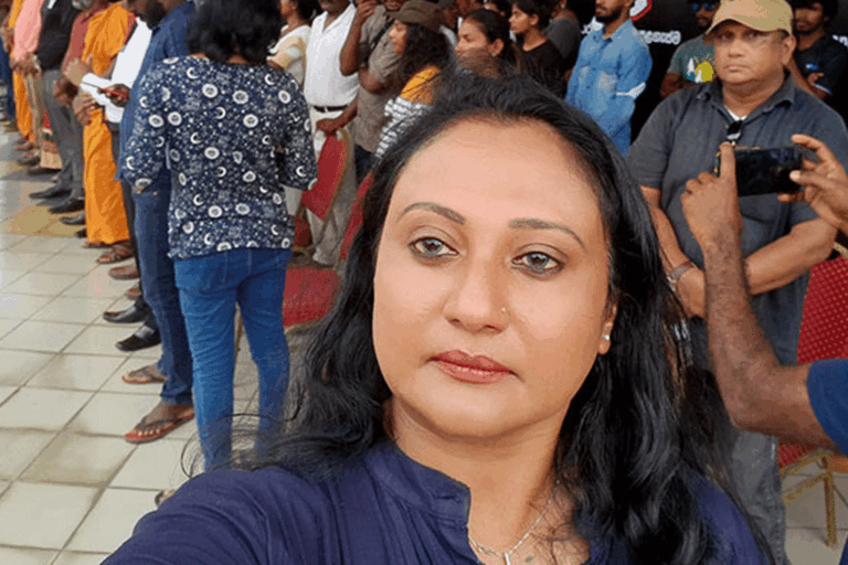 දමිතාට සහ සැමියාට විදෙස් ගමන් තහනමක්