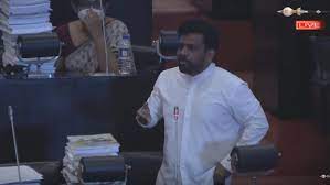 (VIDEO):එකිනෙකා පිටකසා ගැනීම් තිබෙනතුරු පාස්කු ප්‍රහාරයට යුක්තිය ඉටුවෙන්නේ නැහැ – අනුර ආණ්ඩුවේ රෙදි ගලවයි