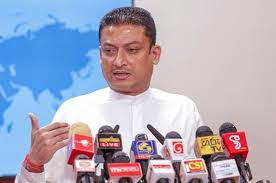 (VIDEO):පෝට් සිටි බදු ප්‍රශ්නය ඇවිලෙයි – දිලුම් හර්ෂව තුට්ටු දෙකටම දායි!