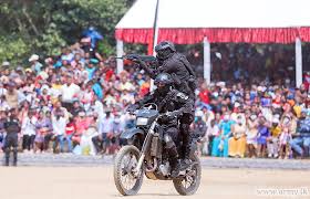 විශේෂ බලකා පුහුණුව ලත් පොලිස් නිළධාරීන් 100 සමන්විත යතුරු පැදි කණ්ඩායම් 50 ක් බස්නාහිර සහ දකුණට!