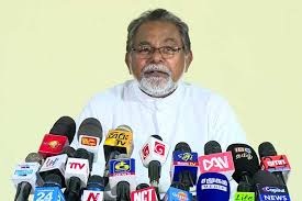 (VIDEO):මෛත්‍රීගේ අලුත් කතාව බොරුවක්. පාස්කු මහ මොලකාරයෝ ගැන ඔහු එදා ඉදන්ම දැනන් සිටියා