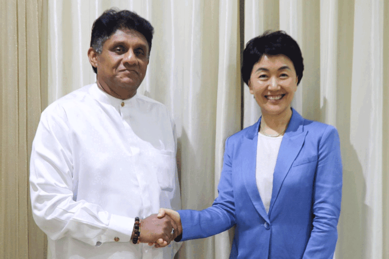 චීන කොමියුනිස්ට් පක්ෂයේ ඉහළ පෙළේ නියෝජිත පිරිසක් විපක්ෂ නායක සජිත් හමුවෙයි (VIDEO)