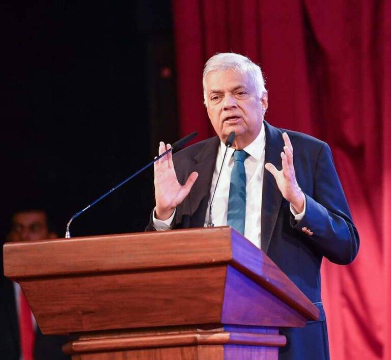 රාජ්‍ය සේවකයන්ගේ වැටුප් ගැන ජනපති කියන කතාව !