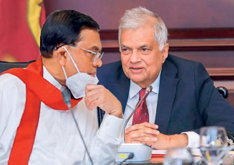 6 වතාවක් හමුවූ    බැසිල් රනිල් නව ගමනක්ද?