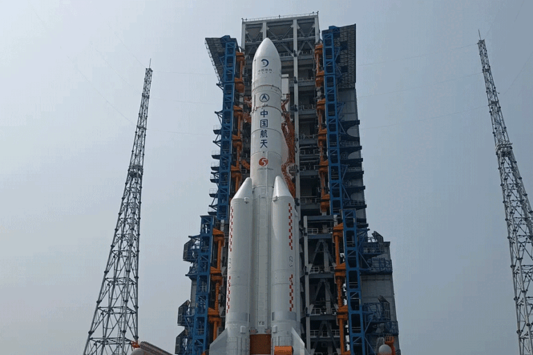 චීනය සඳ මත කඳවුරු බැඳීමේ මෙහෙයුම දියත් කරයි
