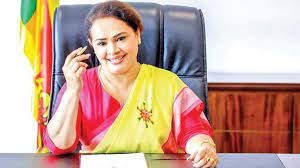 මගේ කටවහන්න බැහැ.අනිවාර්යයෙන් මම දේශපාලනයට නැවත එනවා – මන්ත්‍රී ධූරය අහිමි වූ ඩයනා කට අරියි