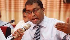 ජනාධිපතිට තව කාලයක් ඉන්න ඕනේ නම් පාර්ලිමේන්තුවේ කැමැත්තත් මහජන කැමැත්තත් අනිවාර්යයෙන් ගන්න වෙනවා – සාලිය පීරිස්