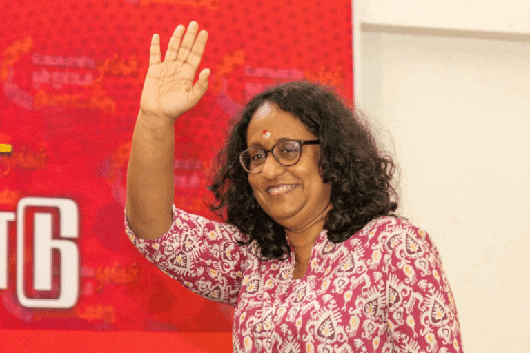 ගැහැණුන්ගේ බලයෙන් මේ පාර අනුරව ජනාධිපති කරනවාමයි. ඒකෙ සැකයක් තියාගන්න ඕනෙ නෑ – හරිනි