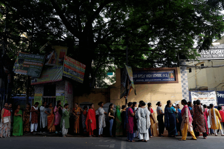 ඉන්දීය මැතිවරණයේ පස්වන අදියරේ ඡන්දය ප්‍රකාශ කිරීම අද ඇරඹේ