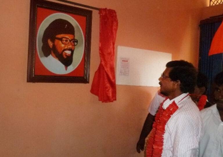 මාලිමා බොරුව සහ ජවිපෙ කෙරුවාව – (නීතිඥ චන්ද්‍රසිරි සෙනෙවිරත්න)
