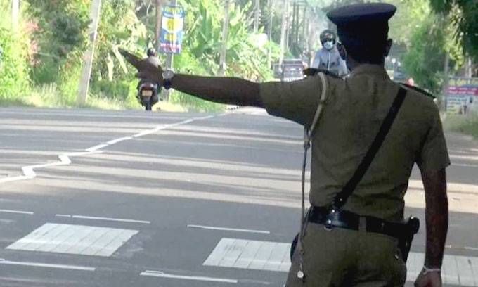 තාවකාලික පදිංචිකරුවන් සම්බන්ධයෙන් තොරතුරු රැස්කිරීම හා පරීක්ෂා කිරීමේ මෙහෙයුමක්!