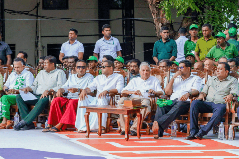 එජාපයේ වෑයම මෙවරත් වරදී. ගේනවා කියපු කවුරුත් නෑ !