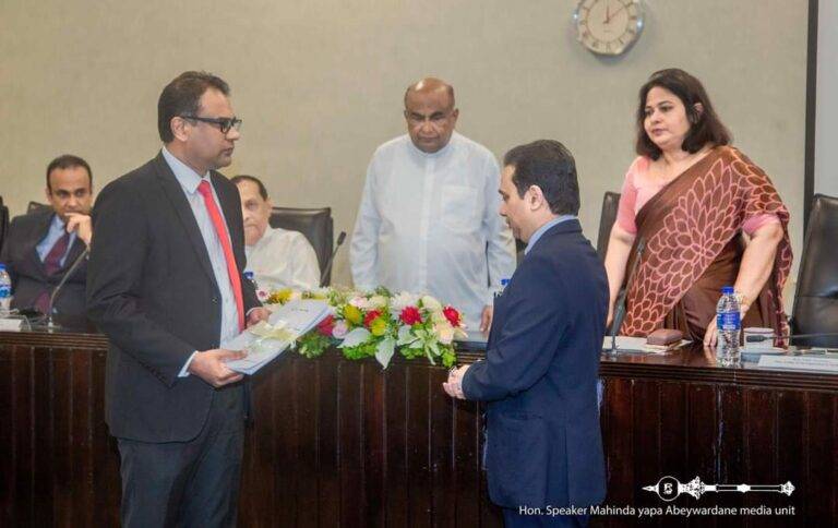 රෝගීන්ගේ ආරක්ෂාව සහ යහපැවැත්ම තහවුරු කිරීමේ ප්‍රඥප්තියේ අවසන් කෙටුම්පත සෞඛ්‍ය පිළිබඳ ආංශික අධීක්ෂණ කාරක සභාව වෙත!