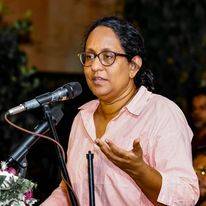 ”භාවිතාව තුළින් සංස්කෘතිය වෙනස්කරනවා වගේ නීතියත් වෙනස් වෙන්න ඕනේ.” NPP නව ව්‍යවස්ථාවේ ඉලක්කය මෙන්න!