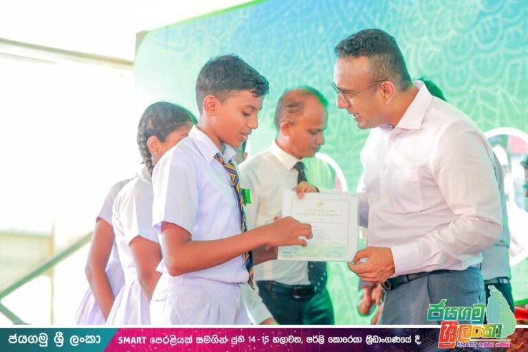 හදිසියකදී ගන්න රු. බි. 500කට අධික සංඛ්‍යාවක් සංචිත තියෙනවා. ඒක කවුරුවත් දන්නේ නෑ – මනූෂ