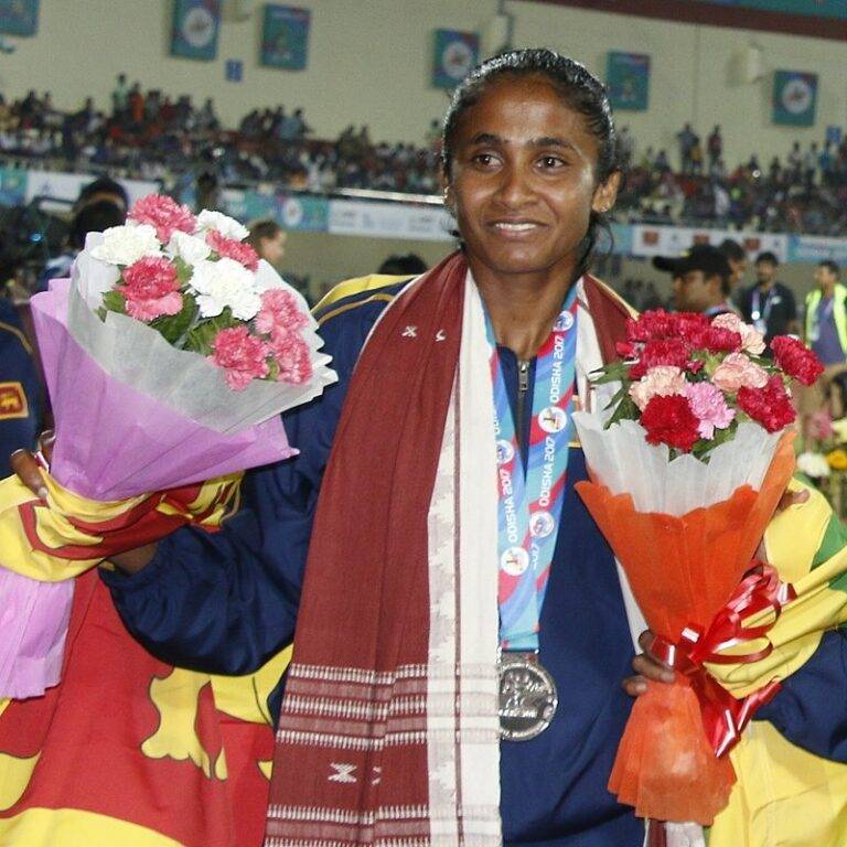 1500 න් දිනූ රිදී පදක්කමට වඩා වැඩි වටිනාකමක්,මීටර් 800 න් ලංකාවට දෙන්න පූජනීය ගයන්නතිකාට අවස්ථාව