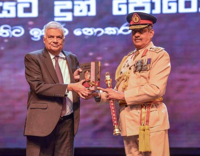 ෆීල්ඩ් මාර්ෂල් සරත් ෆොන්සේකා ලියූ ග්‍රන්ථය එළිදැක්වීම ජනපති  ප්‍රධානත්වයෙන්!