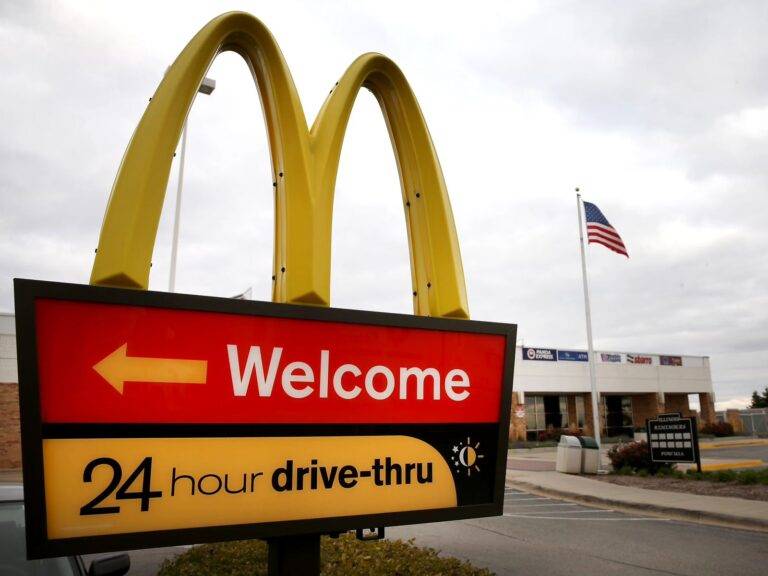 McDonald’s හි පැවති කෘත්‍රිම බුද්ධියෙන් ඇනවුම් කිරීමේ තාක්ෂණය ඉවතට!