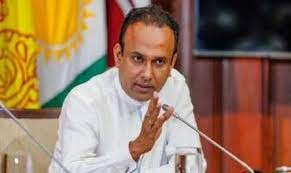 සෞඛ්‍ය ඇමතිගේ උත්සවයේ කන්න දුන් ආහාර විසවී 200කට ආසන්න පිරිසක් රෝහලේ!