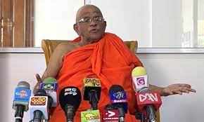 බයක් සැකක් නැති බෞද්ධ නායකයෙකුයි දැන් අපට ඕනේ – පූජ්‍ය මුරුත්තෙට්ටුවේ ආනන්ද හිමි